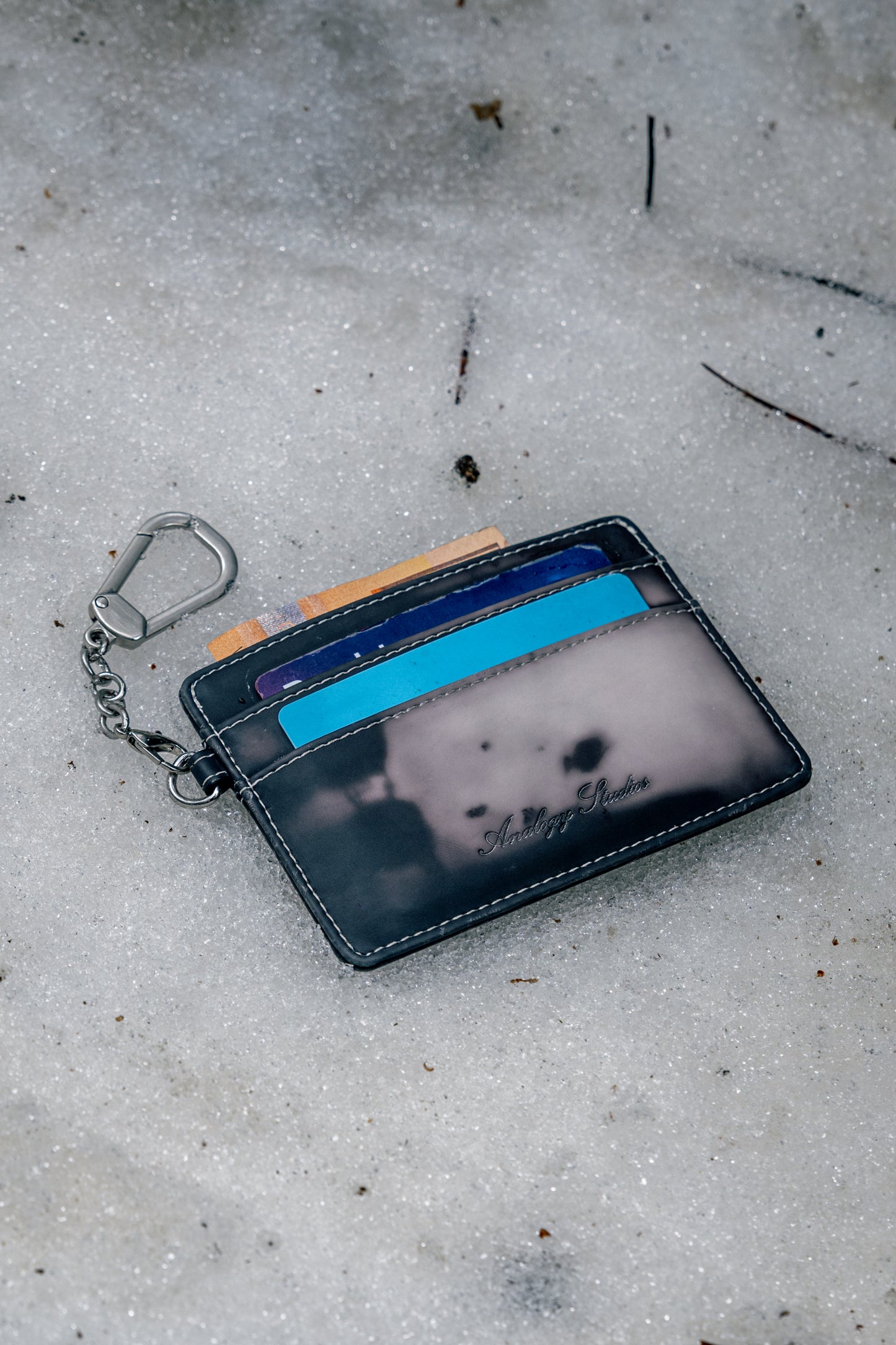 Analogy Heat Reactive Card Holder - Winter Edition analogystudios