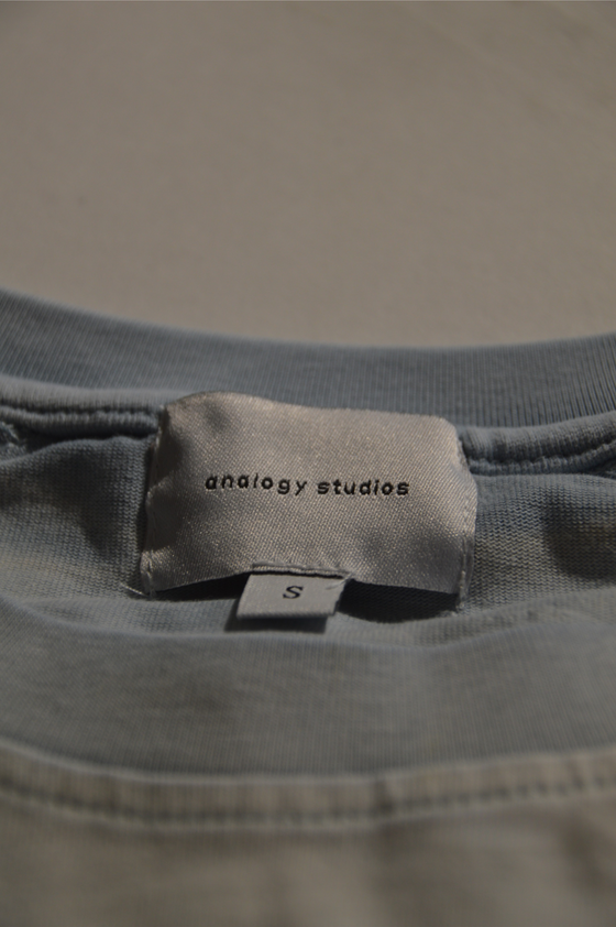 Analogy Tee "Pharos" Sky Blue