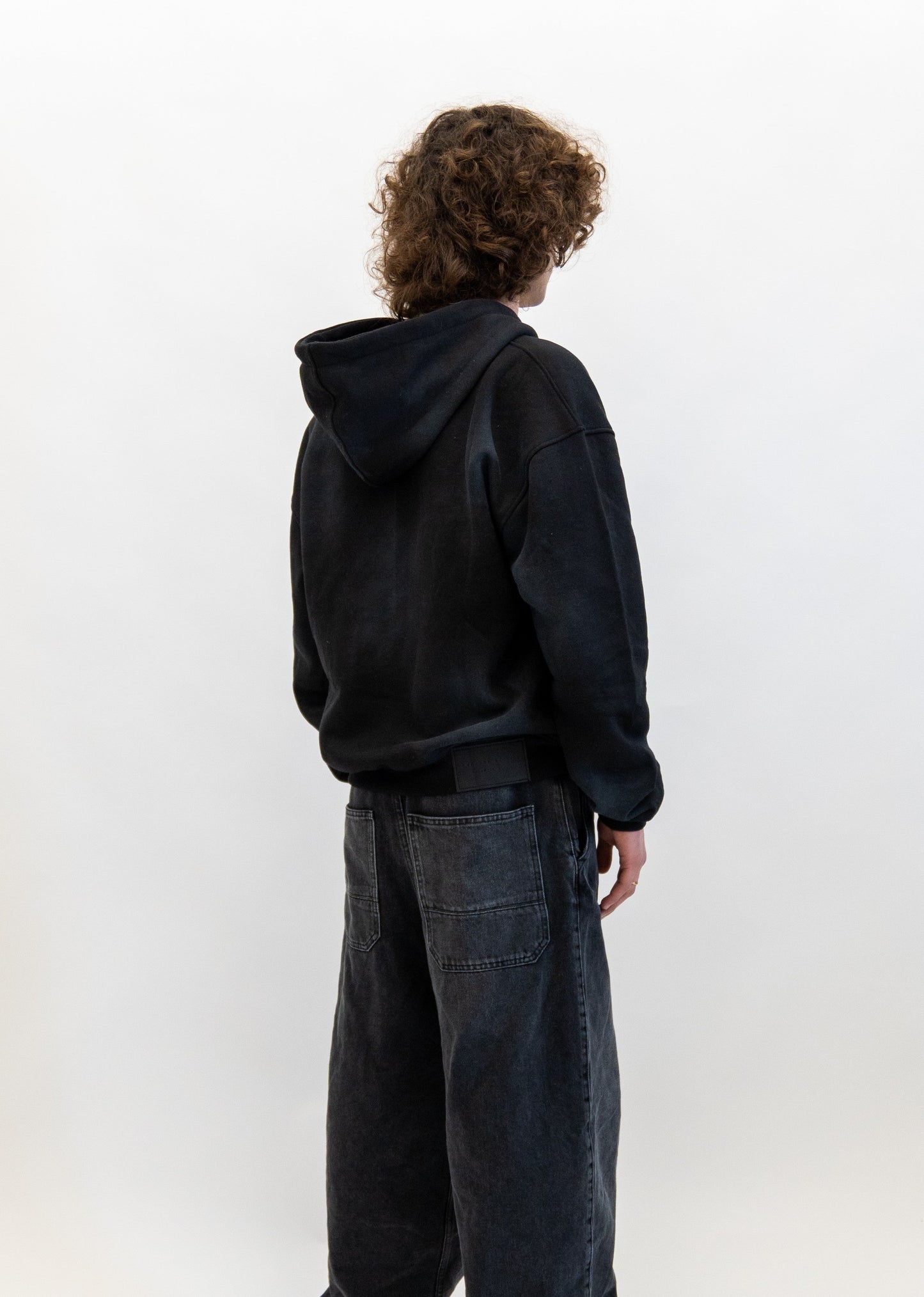 Analogy Zip Hoodie 2.0 Black "Is it worthing?" analogystudios